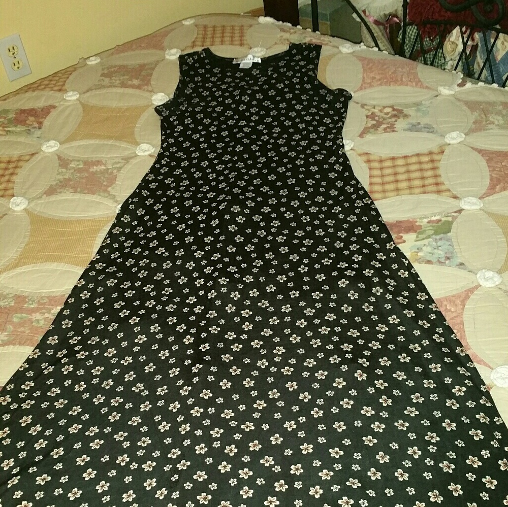 Black Dress With Delicate Flowers & Pink Sparkles